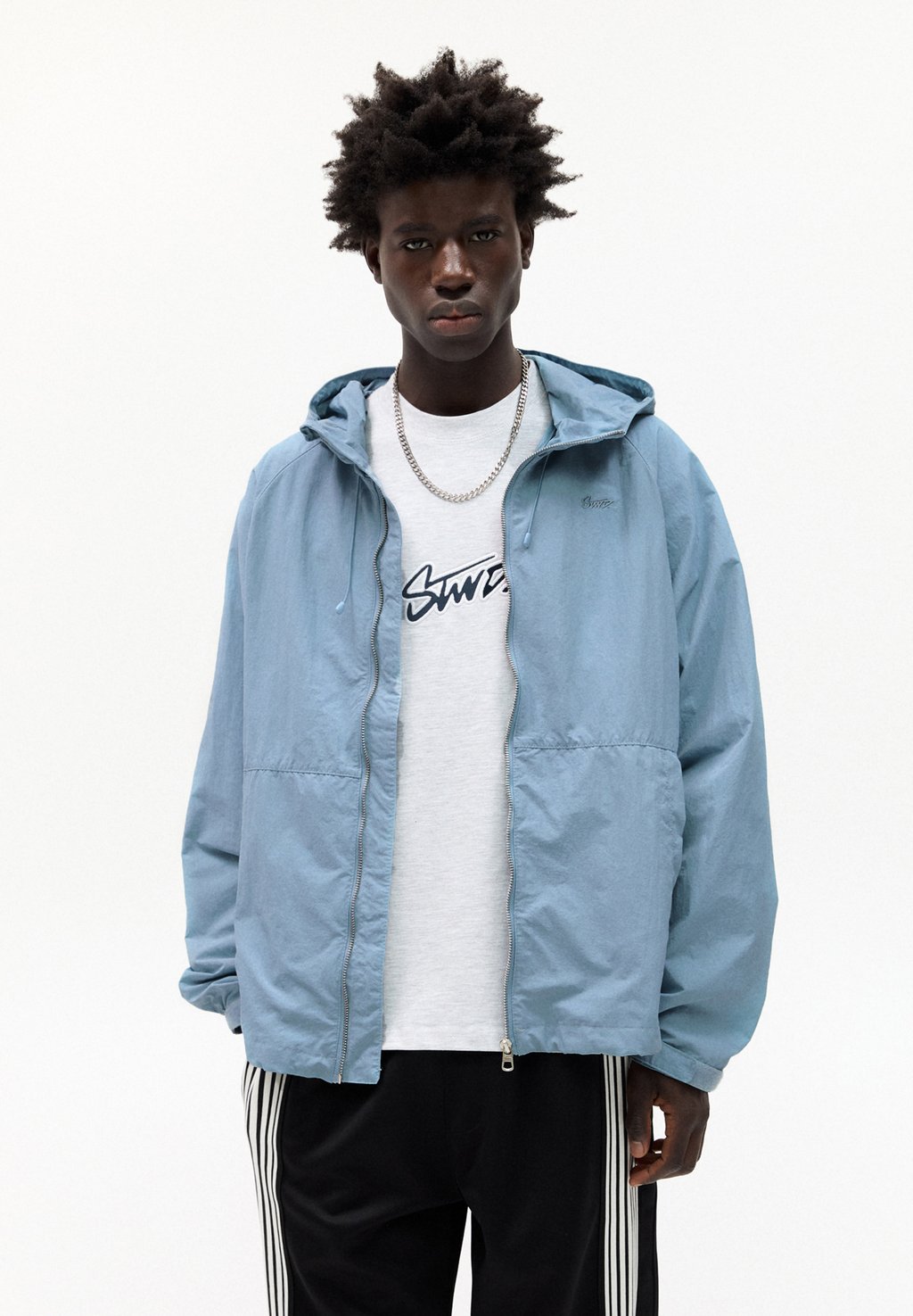 

Водонепроницаемая куртка LIGHTWEIGHT HOODED PULL&BEAR, светло-голубой