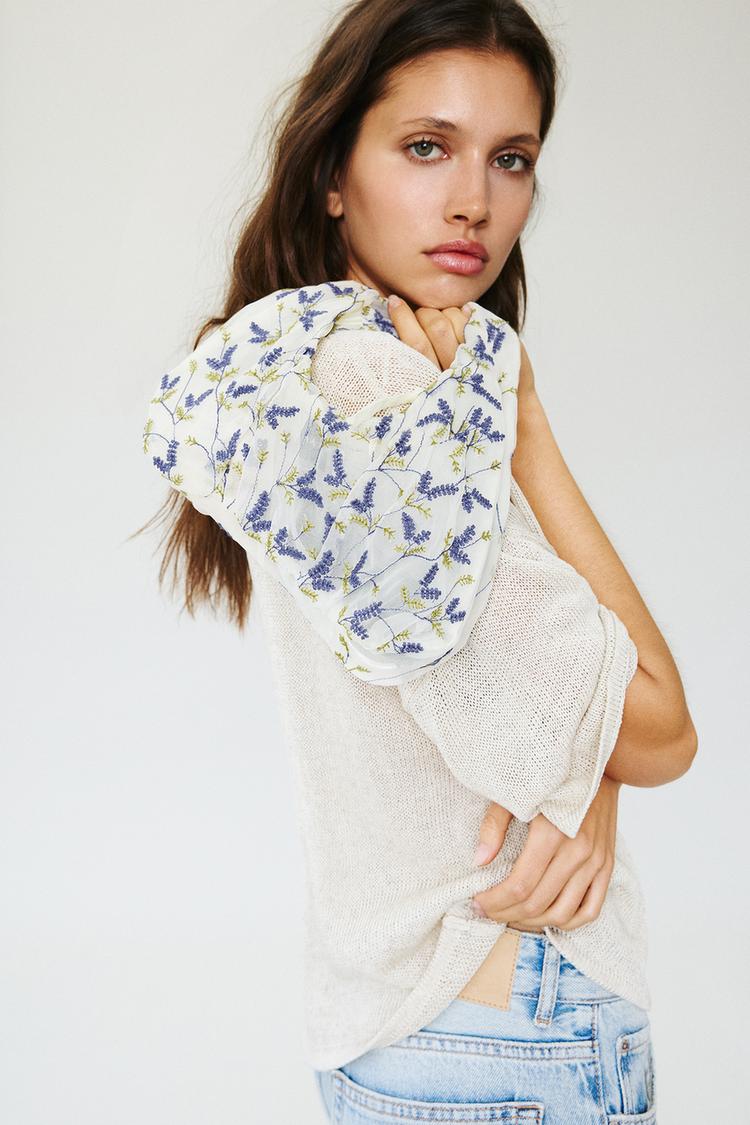 

Цветочная сумочка Pull And Bear, экрю