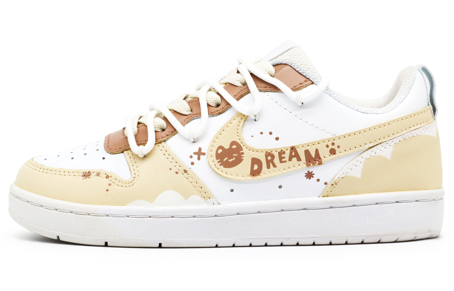 

Nike Court Borough Cocoa Pudding низкие детские скейтбордские кроссовки Yellow White