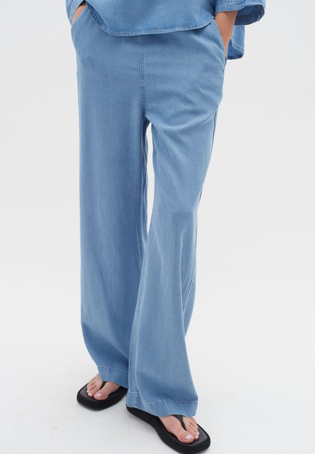 

Джинсы-клеш PHILIPA InWear, цвет light blue denim