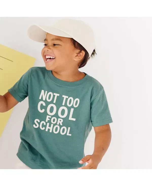 Детская футболка с принтом Not Too Cool For School Sweet Wink, Hunter Green — фото 2