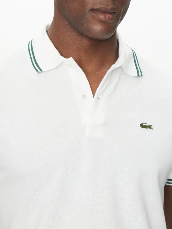 Футболка поло Lacoste Regular Fit, однотонная, белый — фото 4