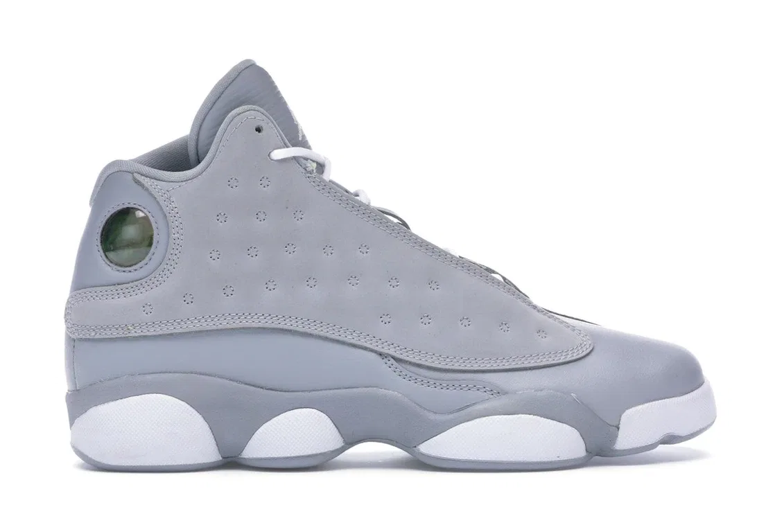 Детские кроссовки Lifestyle с моделью Jordan 13 Retro Jordan, Wolf Grey/White-Deadly Pink-White