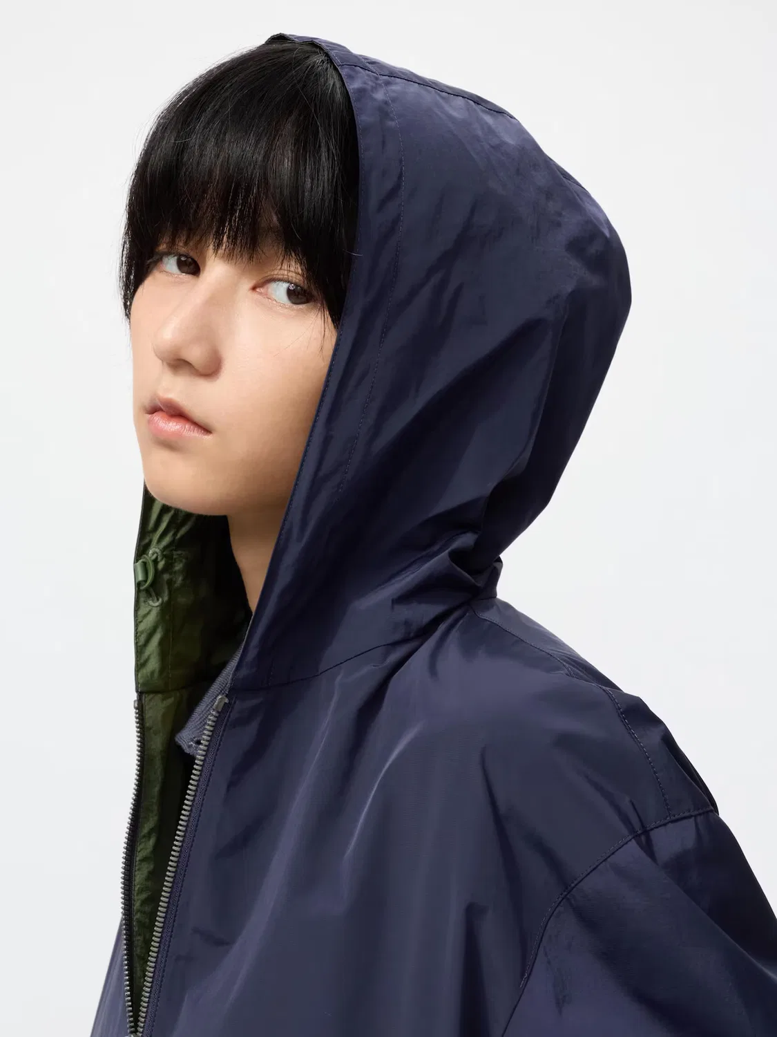 Парка Uniqlo, ветрозащитная короткая куртка, темно-синий — фото 3