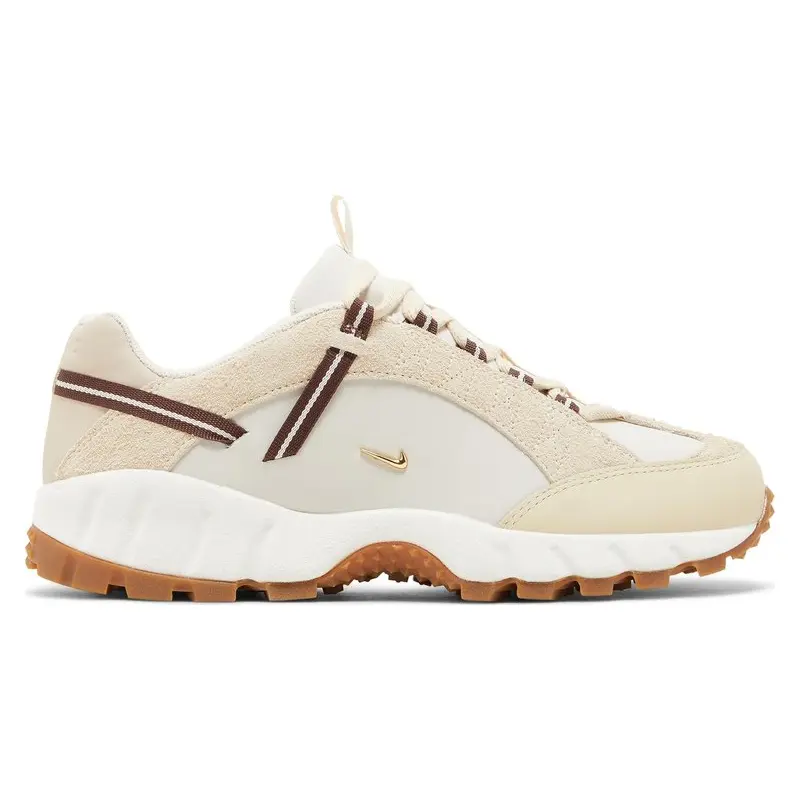 Кроссовки Nike Jacquemus x Wmns Air Humara LX 'Sail', кремовый