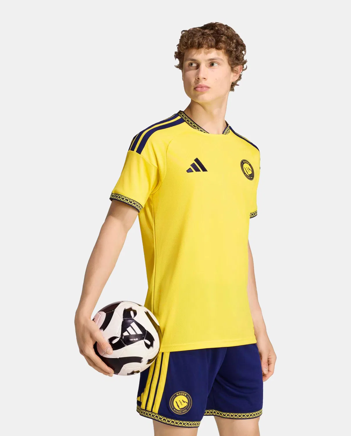 Мужская футболка, 1ª Equipación Nassr 2026-2027, adidas, желтый синий