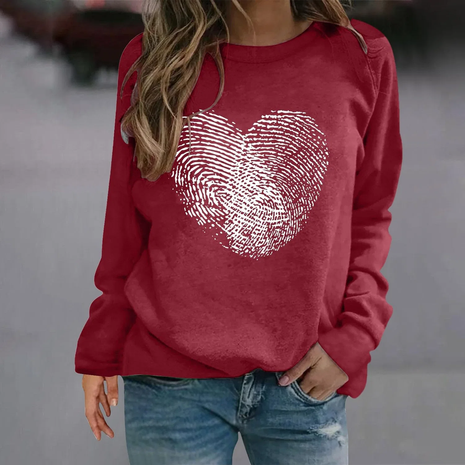 Женский свитшот с принтом Heart Print, Wine — фото 2