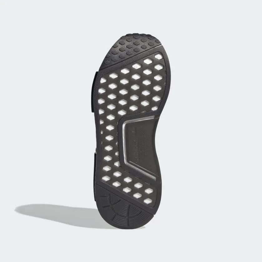 Детские туфли для мальчиков с полосками Nmd R1 Adidas, Black White Black — фото 3