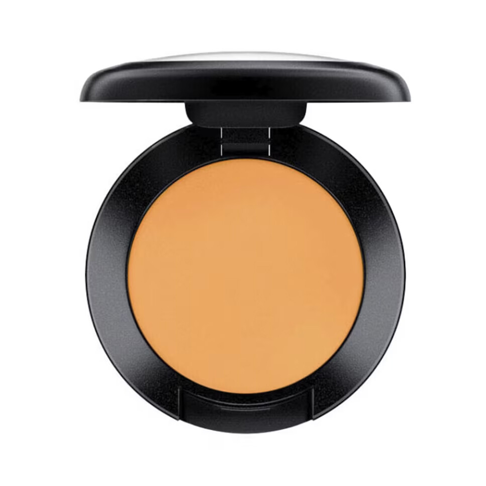 

Консилер M.A.C Corrector Studio Finish, NC40