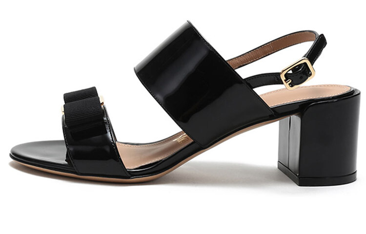 Сандалии женские Ferragamo