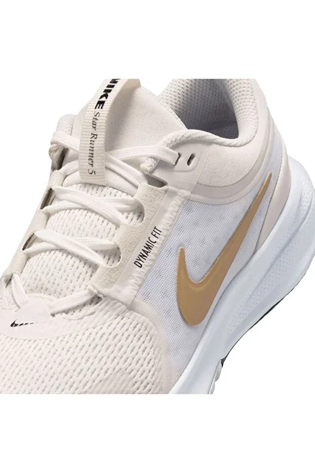 Детские кроссовки для девочек с принтом Star Runner 5 GS Nike, Platinum Tint/Mtlc Gold-Black — фото 4