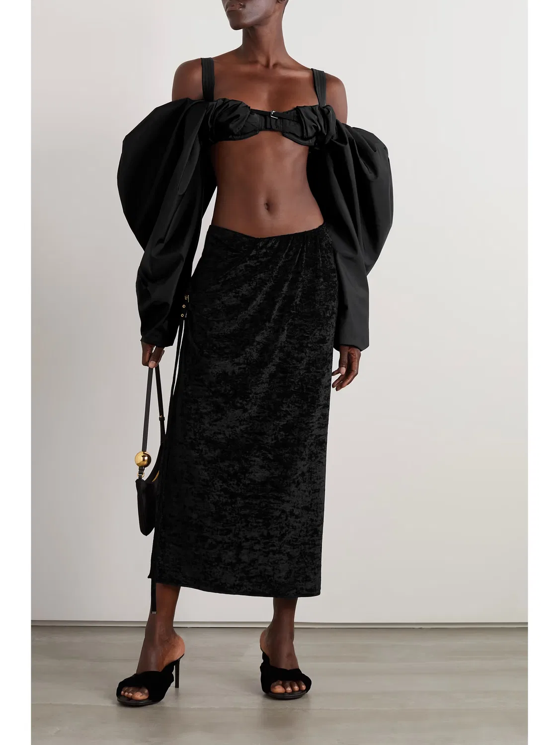 Топ-Бюстье из эластичной тафты с открытыми плечами Jacquemus, черный — фото 2