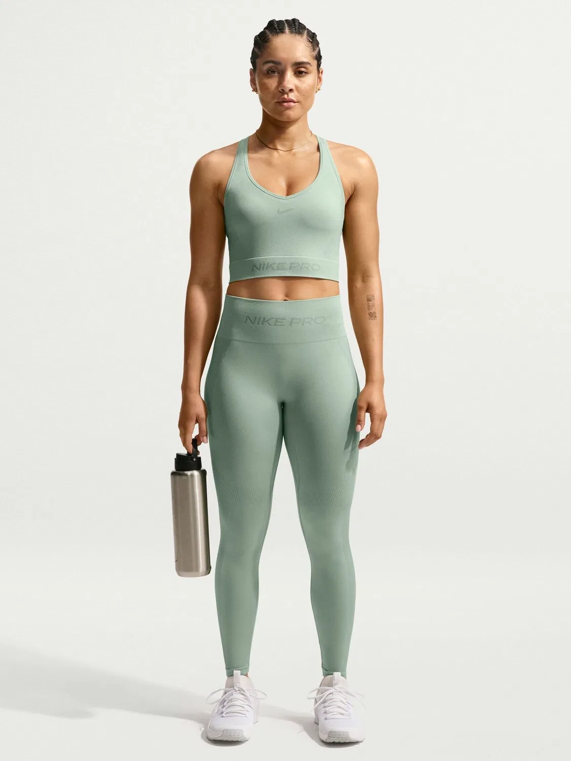 Леггинсы Nike Pro Seamless High-Waisted 7/8, цвет Steam Green