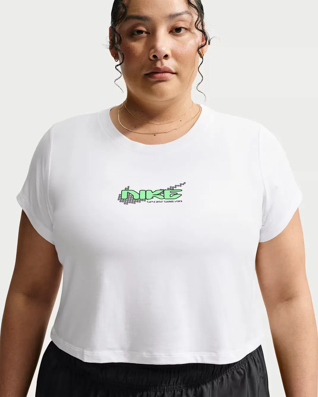 Женская укороченная футболка приталенного кроя (большие размеры) Nike Sportswear Chill Knit, White