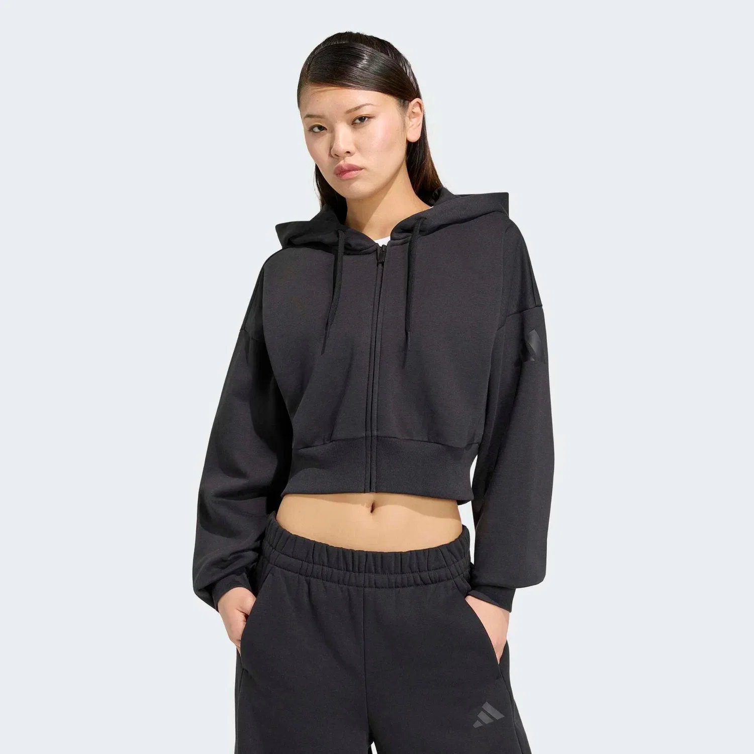 Женское спортивное худи с капюшоном Adidas, Черный