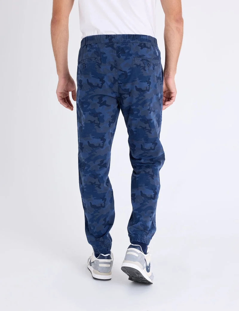 Мужские джоггеры U.S. Polo Assn. Camo Print Stretch Twill, синий/камуфляж — фото 2