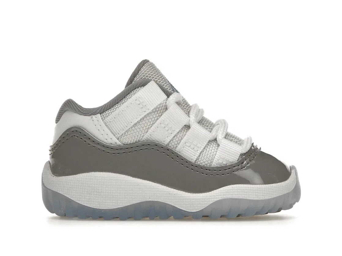 Детские кроссовки Lifestyle с патентованной кожей Jordan 11 Retro Low, White/Cement Grey/University Blue