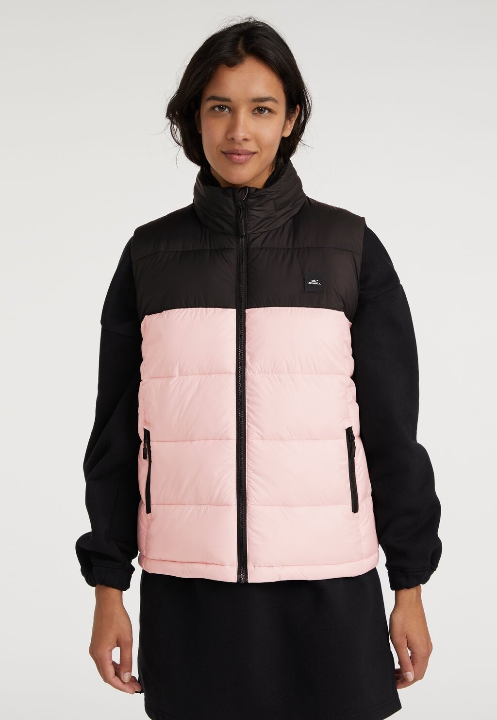 

Жилет O'RIGINALS PUFFER VEST O'Neill, цвет peach whip colour block