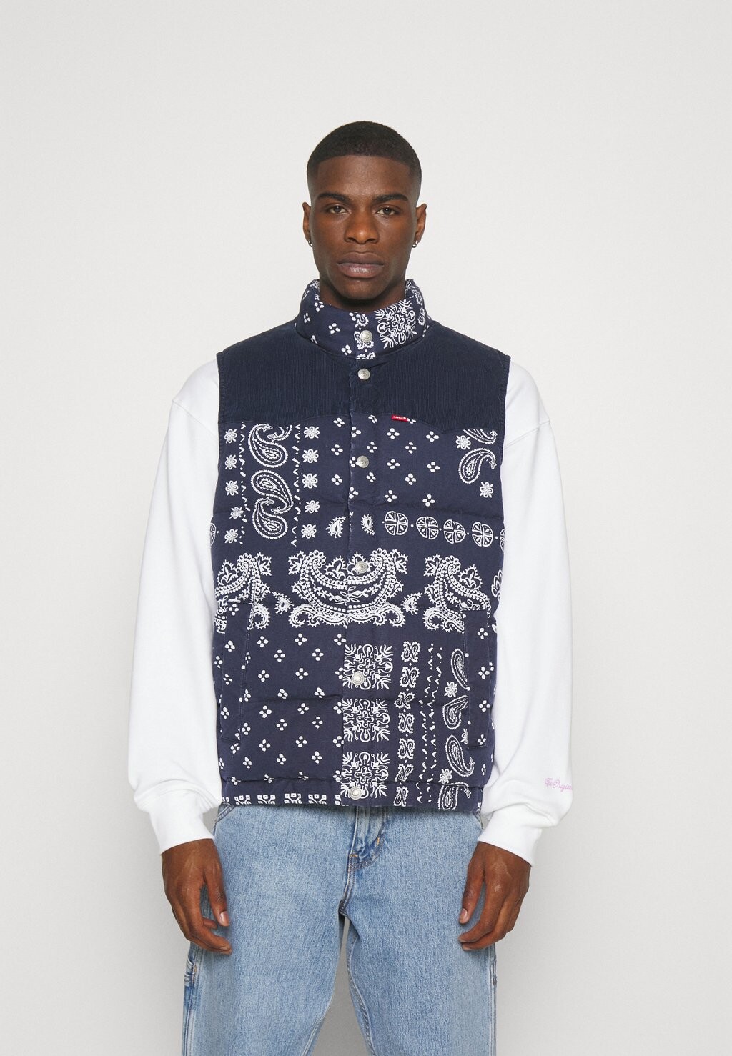 

Жилет Levi's WESTERN SUPER, цвет barkley bandana