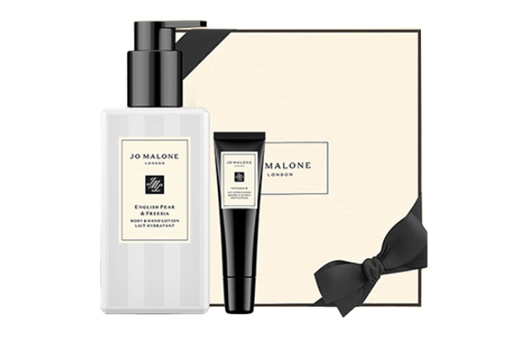 

Подарочный набор для ухода за губами с увлажняющим эффектом и ароматерапией Limited Edition 250мл+15мл Jo Malone London, british pear lotion 250ml + lip gloss 15ml