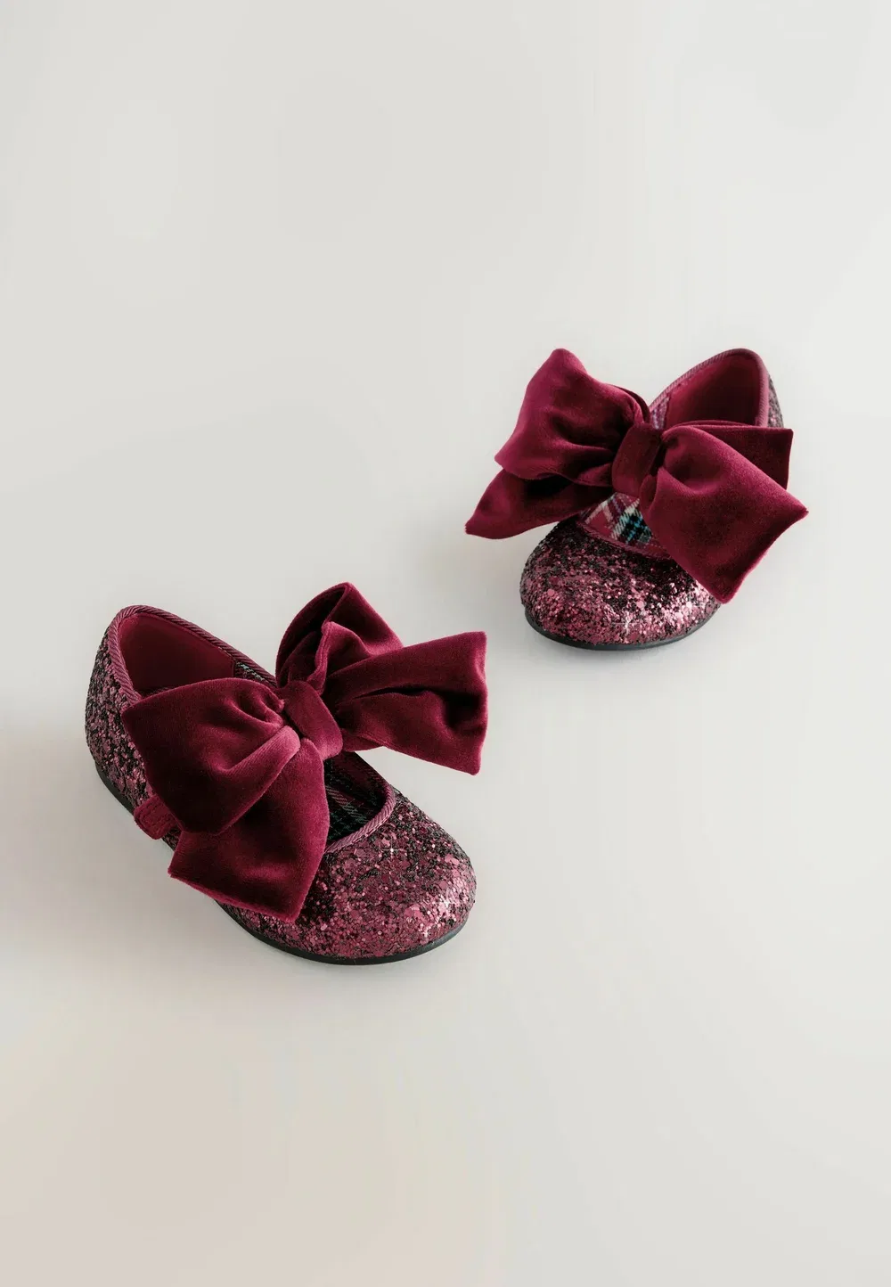 Обычный крой - туфли-мэри-джейн - балетки с ремешком на щиколотке Next, Burgundy Red Glitter Big Bow — фото 2