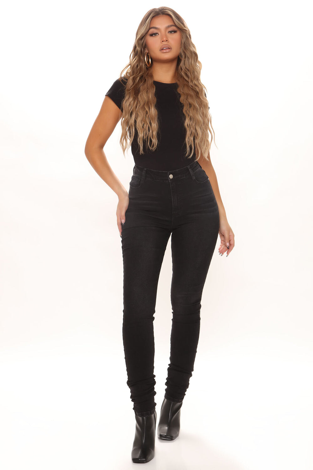 

Джинсы скинни Fashion Nova SS065T, черный