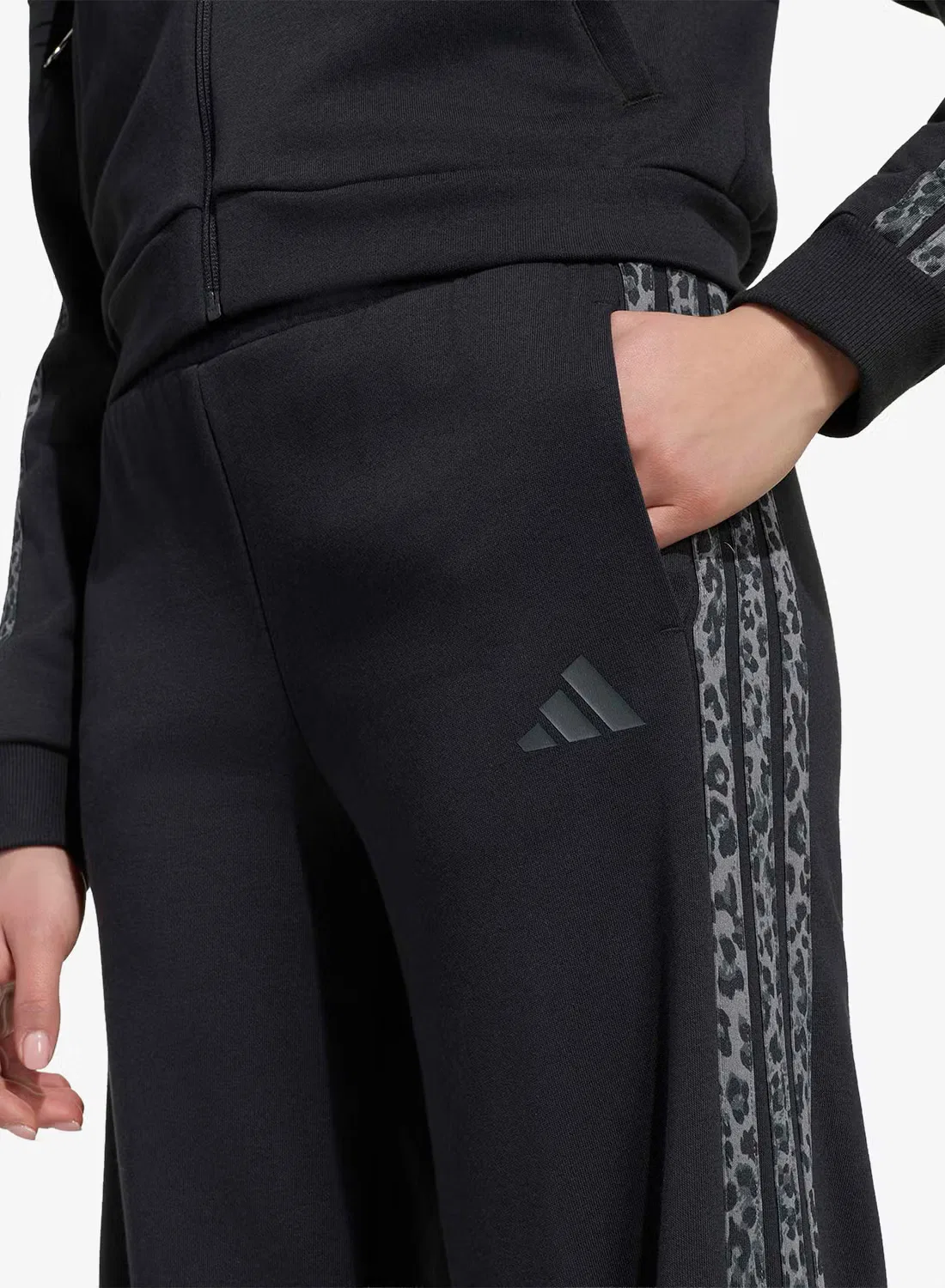 Спортивные штаны с принтом животного 3-stripes Adidas, черный — фото 3