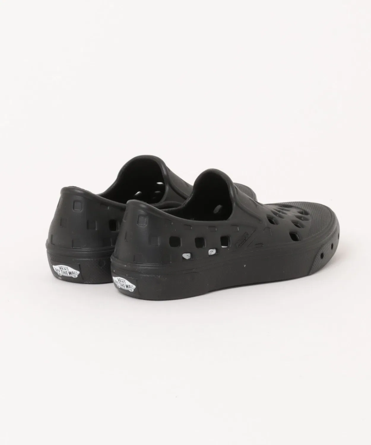 Детские шлепанцы-слипоны с принтом VANS Slip-On TRK, Black — фото 2