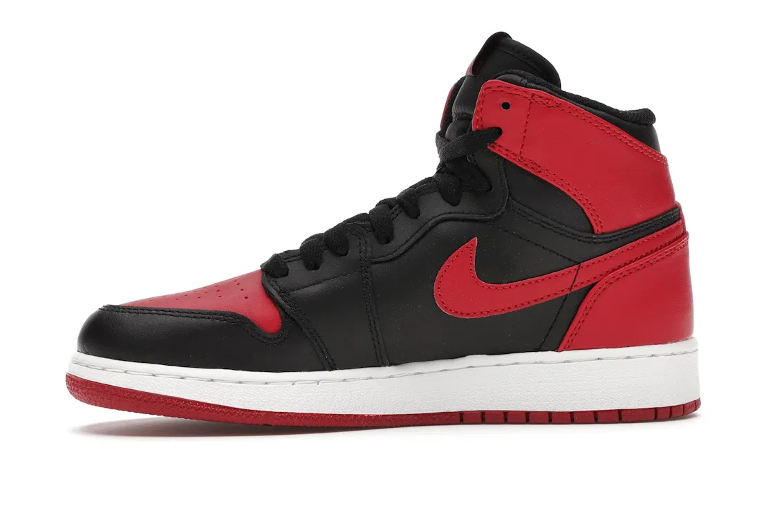 Детские кроссовки с высоким верхом Jordan 1 Retro Jordan, Black/Varsity Red-White — фото 3