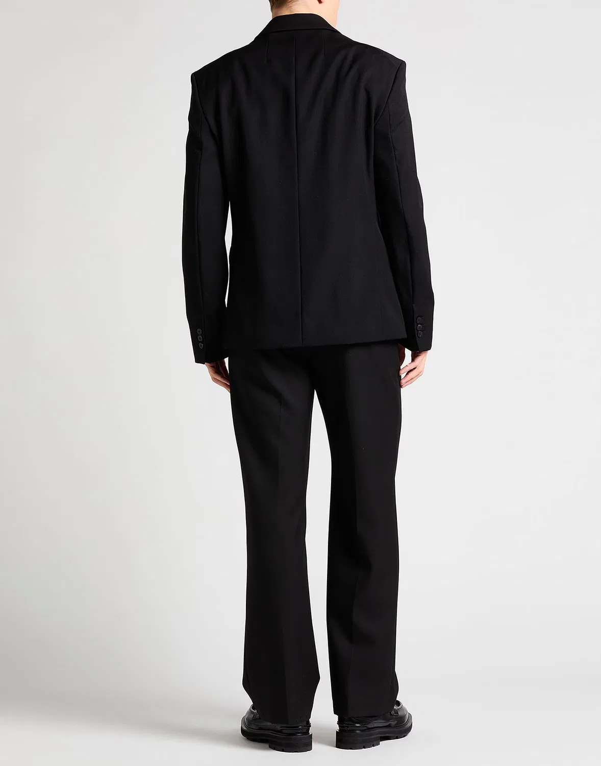 Мужской однобортный пиджак из прохладной шерсти Jacquemus, черный — фото 3