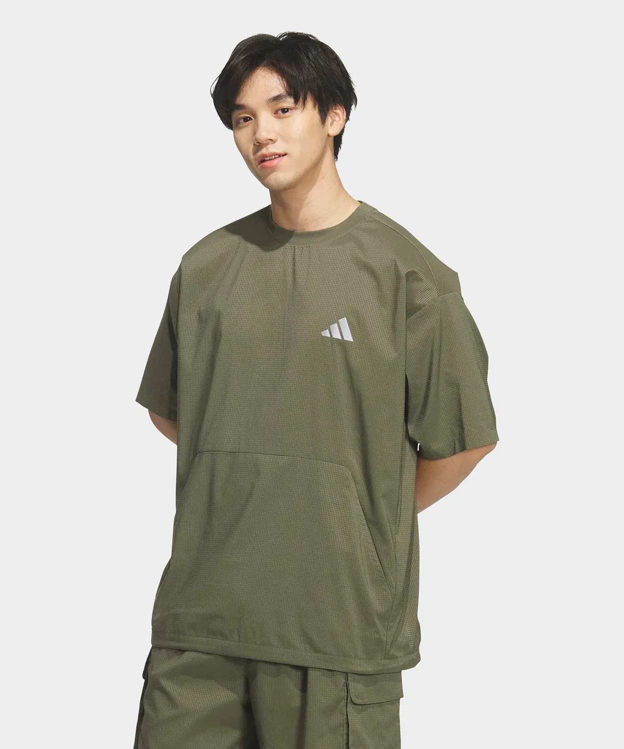 Мужская футболка с коротким рукавом из дышащей ткани Adidas City Tech Loose Fit Dot Air Breather Woven, Цвет: Khaki