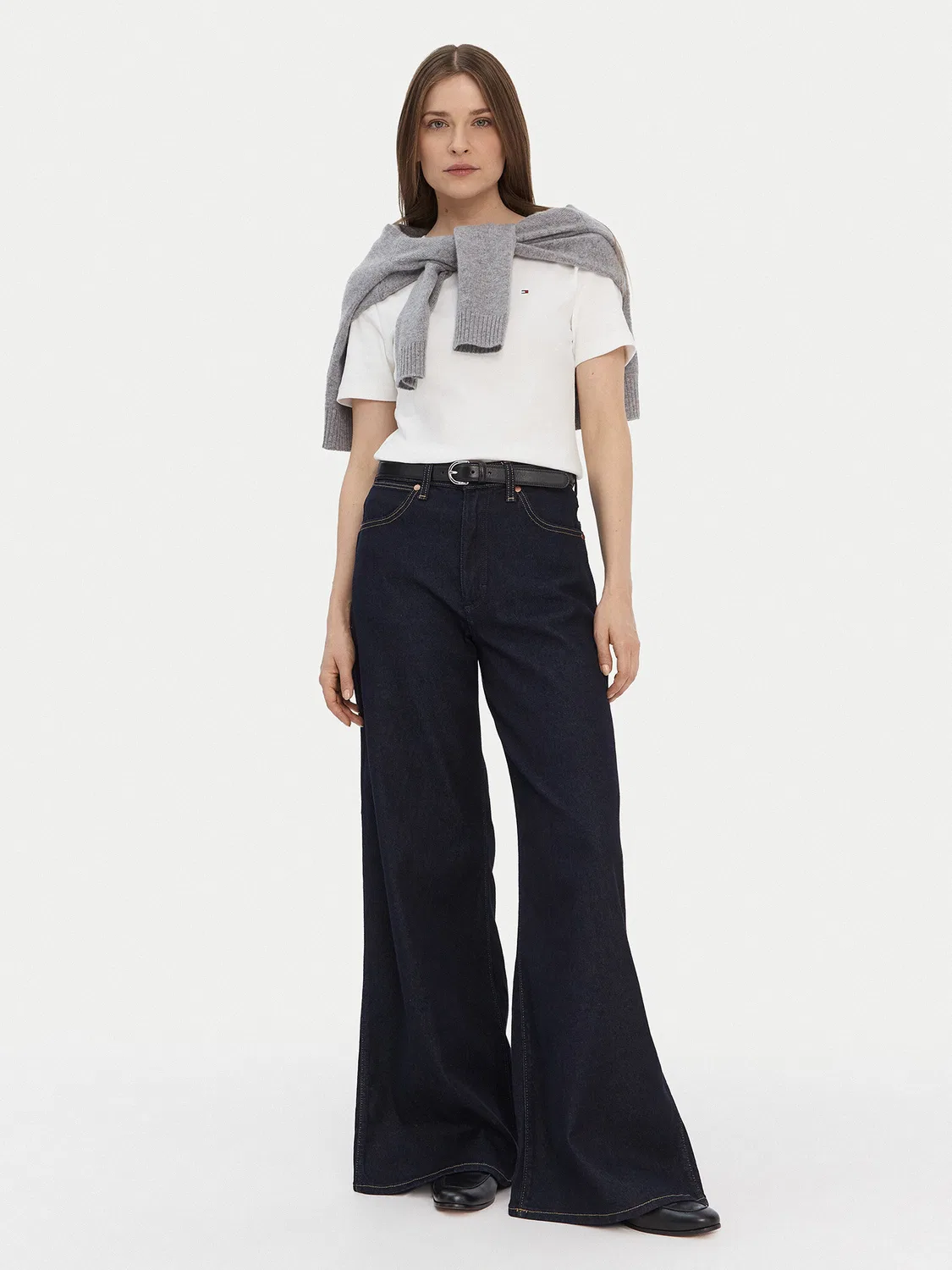 Женская футболка приталенного кроя New Cody Tommy Hilfiger, кремовый — фото 2