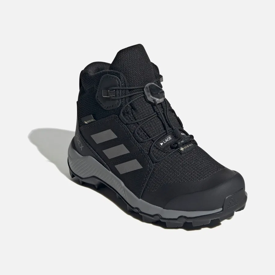 Детские спортивные ботинки с мембраной Terrex Mid Gtx K adidas, Темно-синий — фото 3