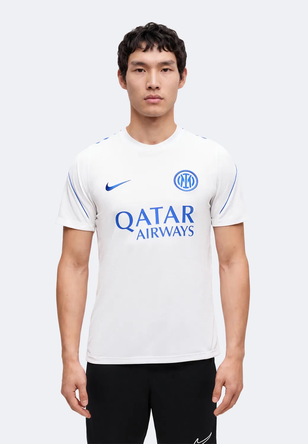 «Интер Милан» наносит удар - клубная одежда Nike Performance, White/Lyon Blue