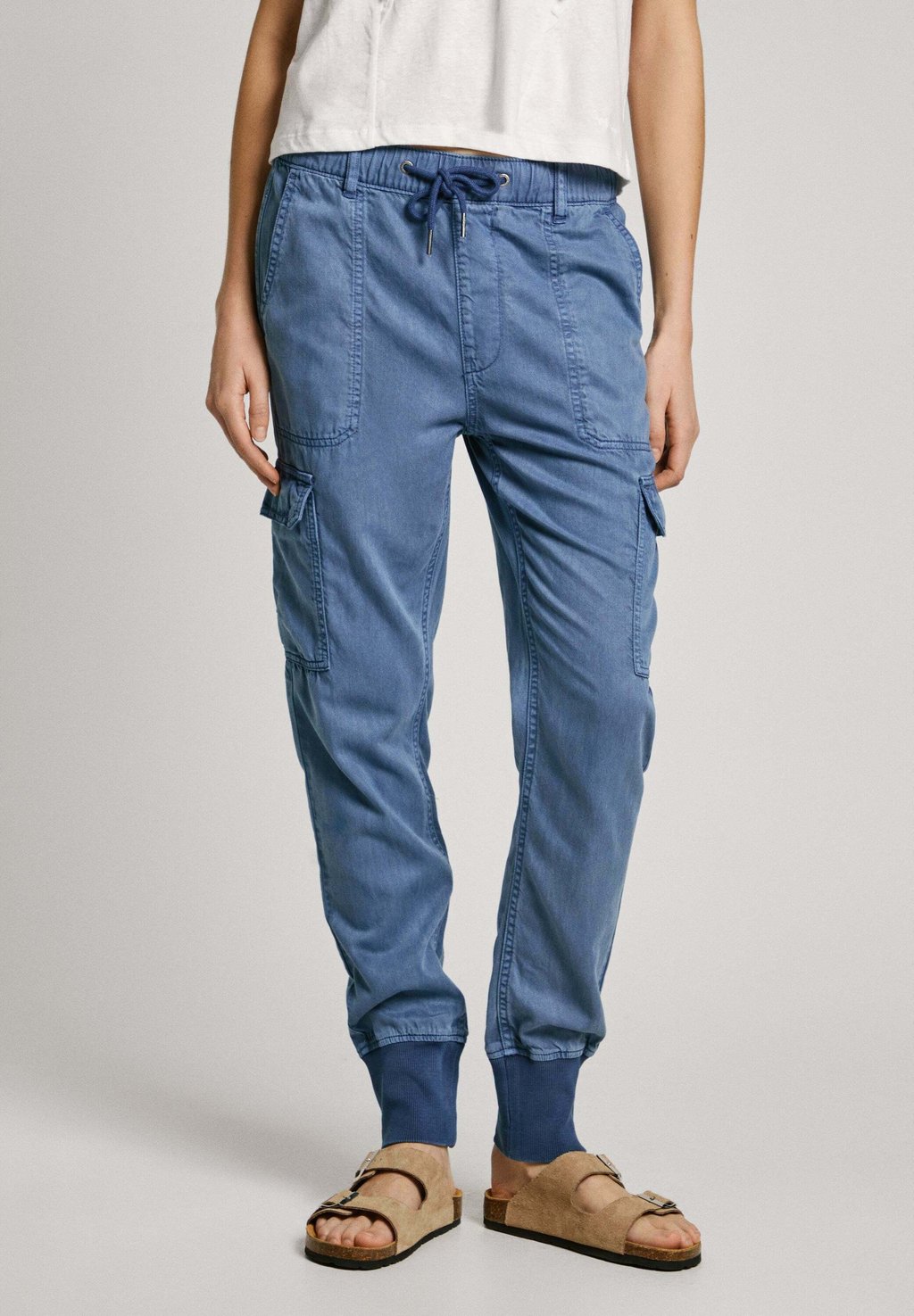 

Зауженные джинсы MD WAIST JOGGER NEW CRUSADE Pepe Jeans, синий