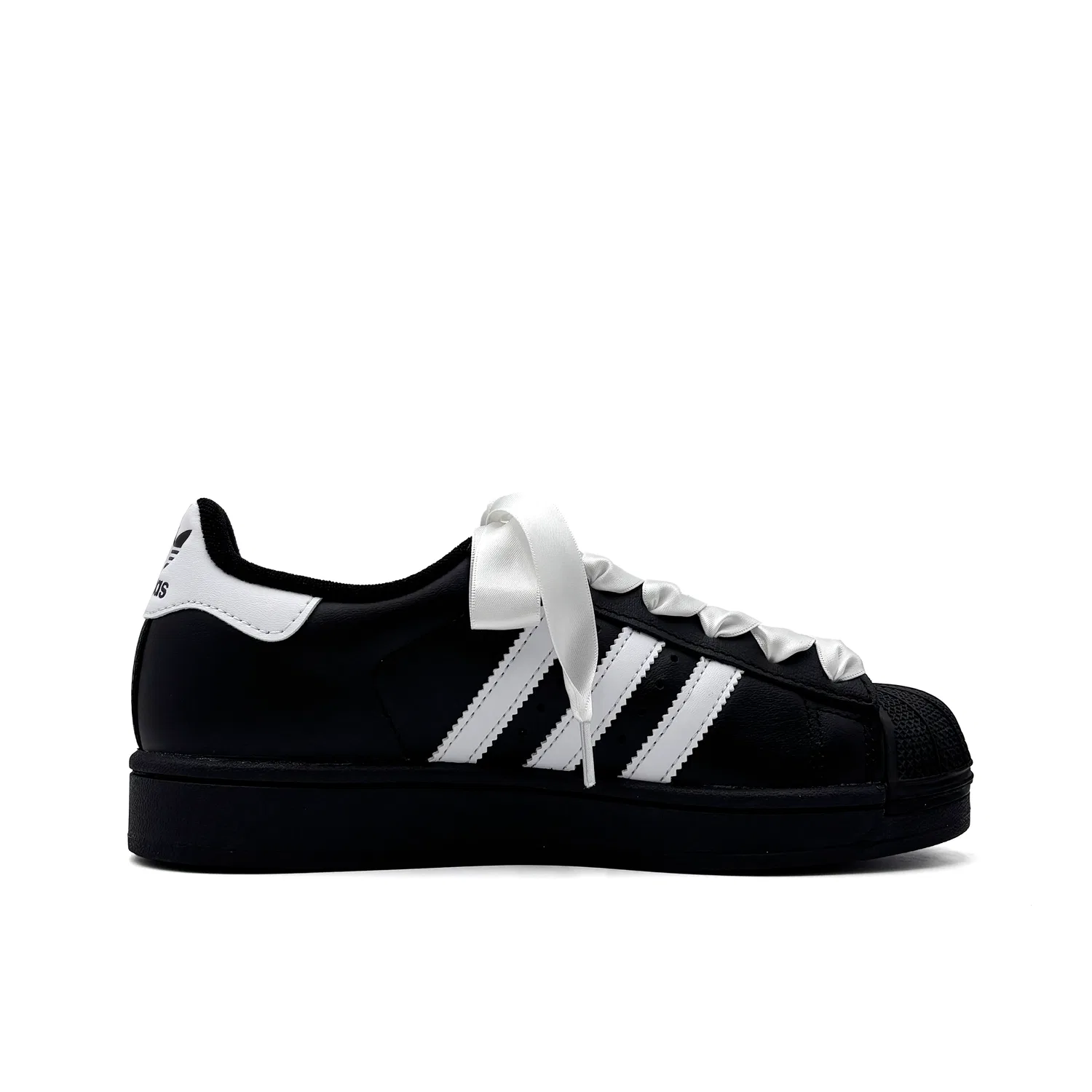 Кроссовки для скейтбординга Superstar 2 Kitten Cake Leather Abrasion Resistant Low top Kids' Black White Adidas Originals — фото 3