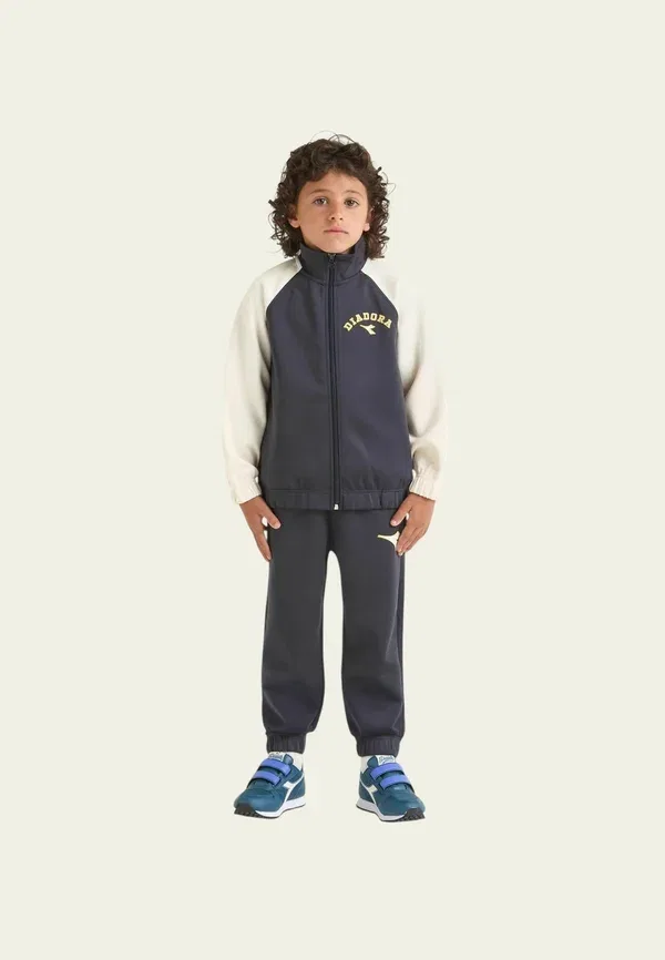 Спортивный костюм Diadora, синий