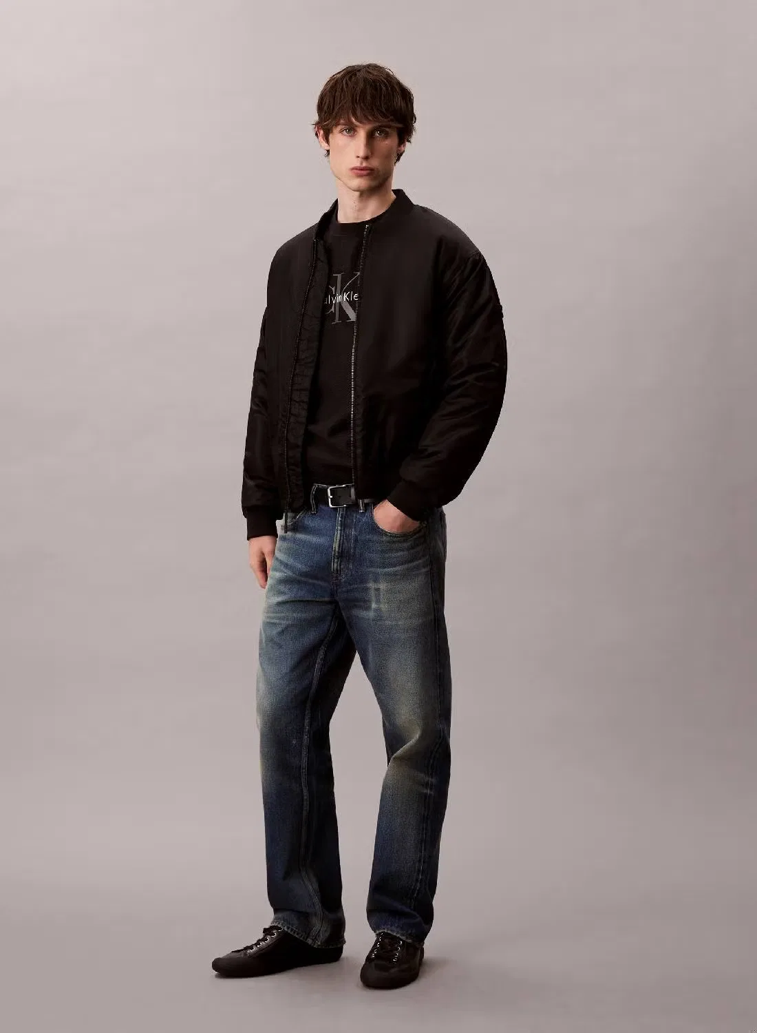 Свитшот с длинным рукавом relaxed fit Calvin Klein, черный — фото 2