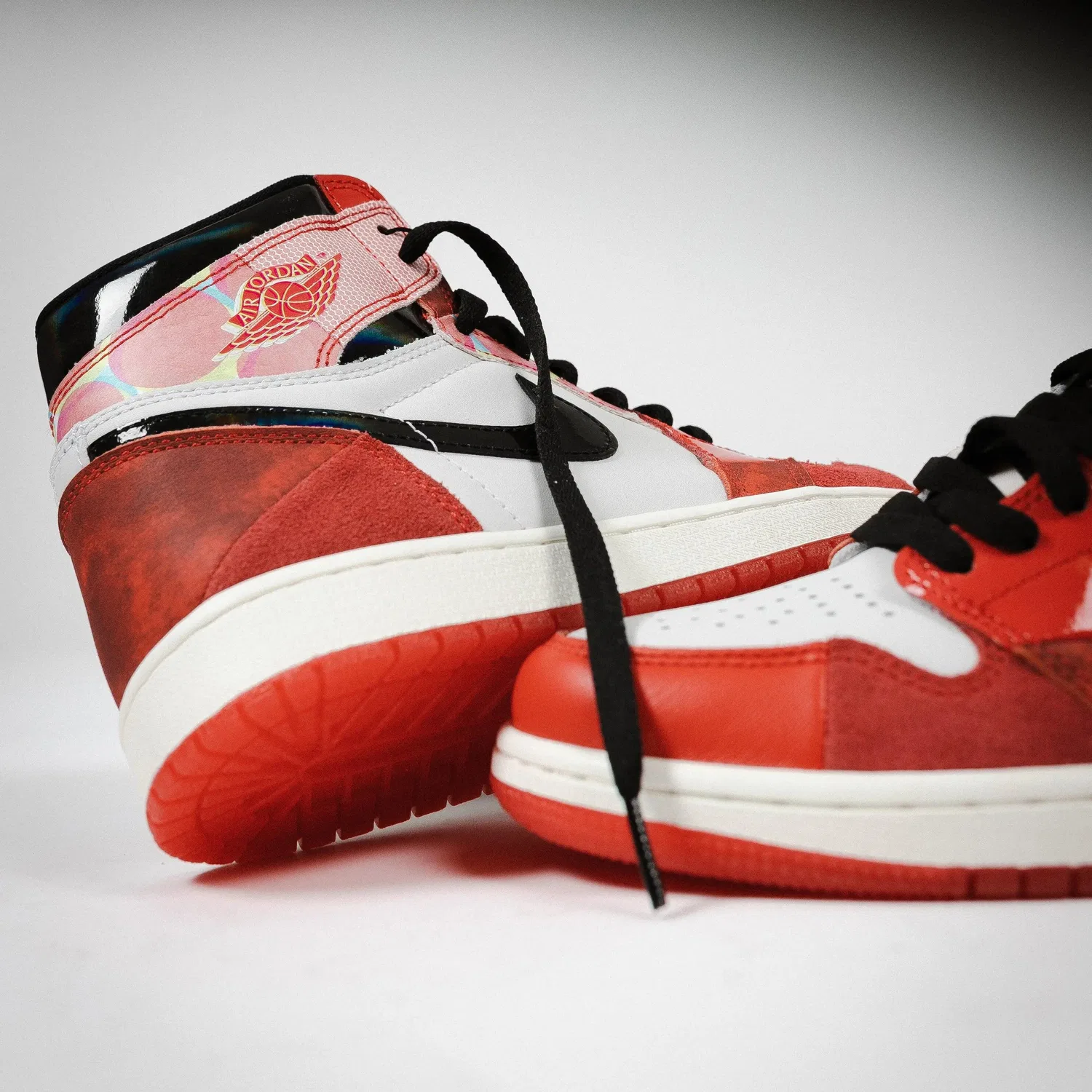 Детские высокие кроссовки с принтом Air Jordan 1 High OG Spider-Man Across the Spider-Verse Jordan, University Red Black White — фото 4