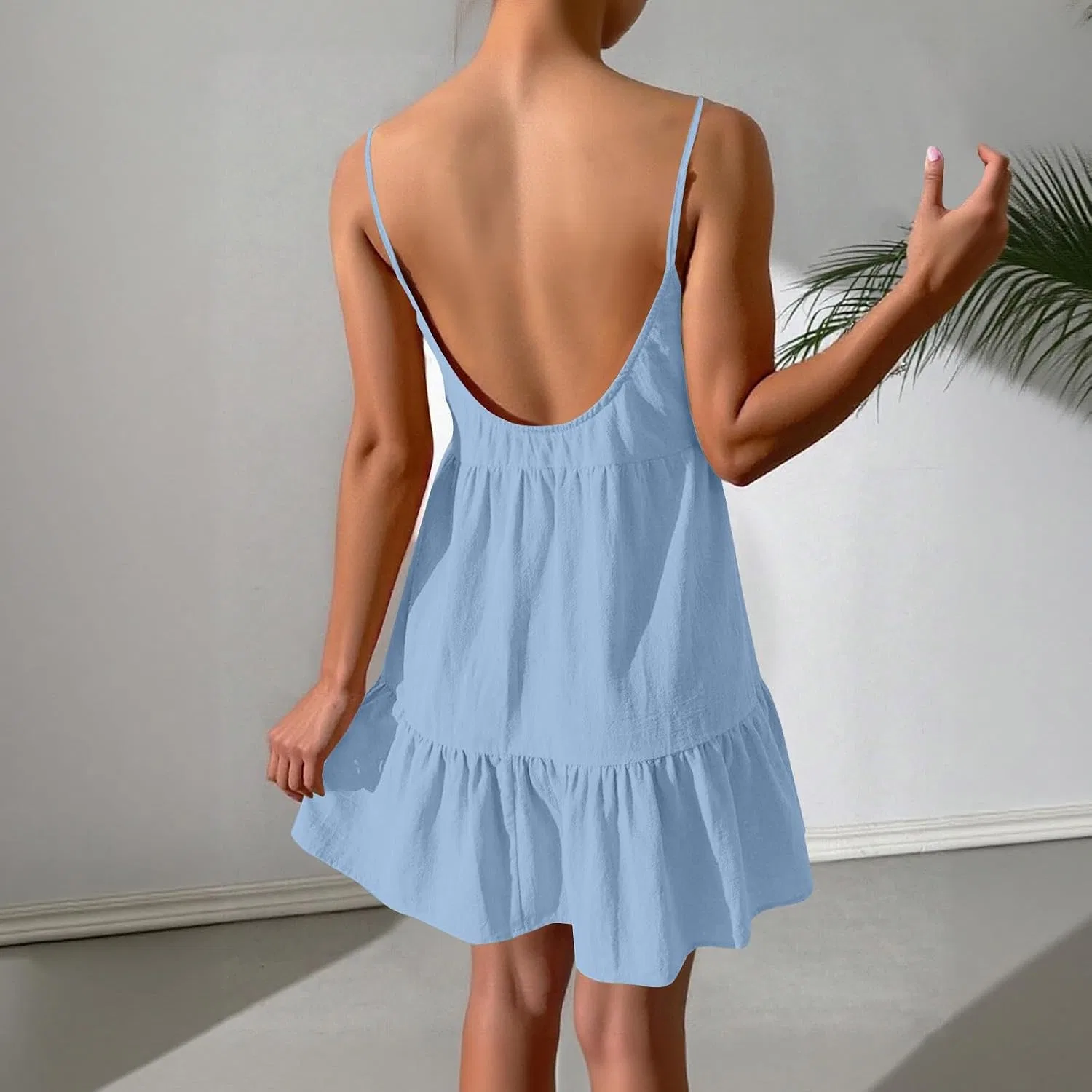 Женское летнее платье на бретелях с цветочным принтом Sundresses, Light Blue — фото 2