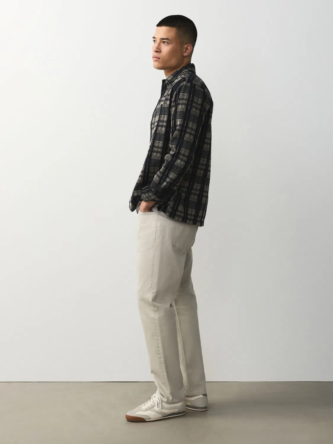Джинсы классические Slim Fit Next, Chalk White — фото 3