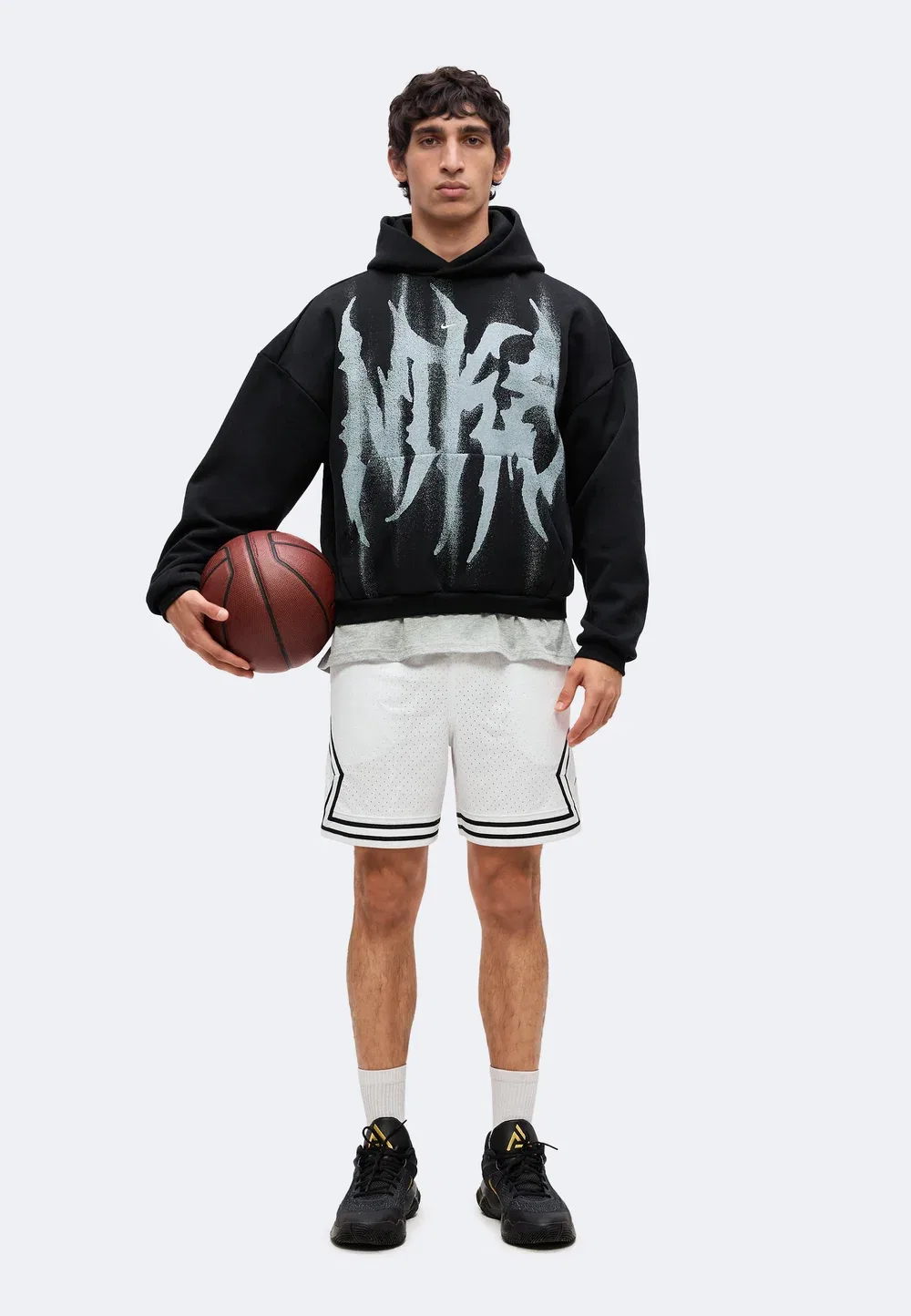 Стандартная толстовка с начесом Nike Performance, Black/White/Pale Ivory — фото 2