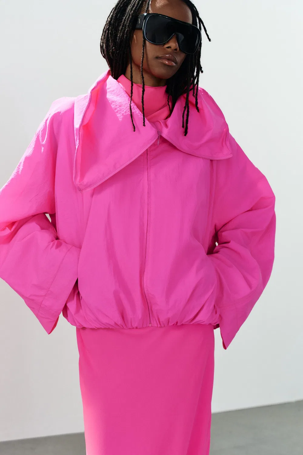 Куртка с высоким воротником из технической ткани ZARA, Neon pink — фото 2