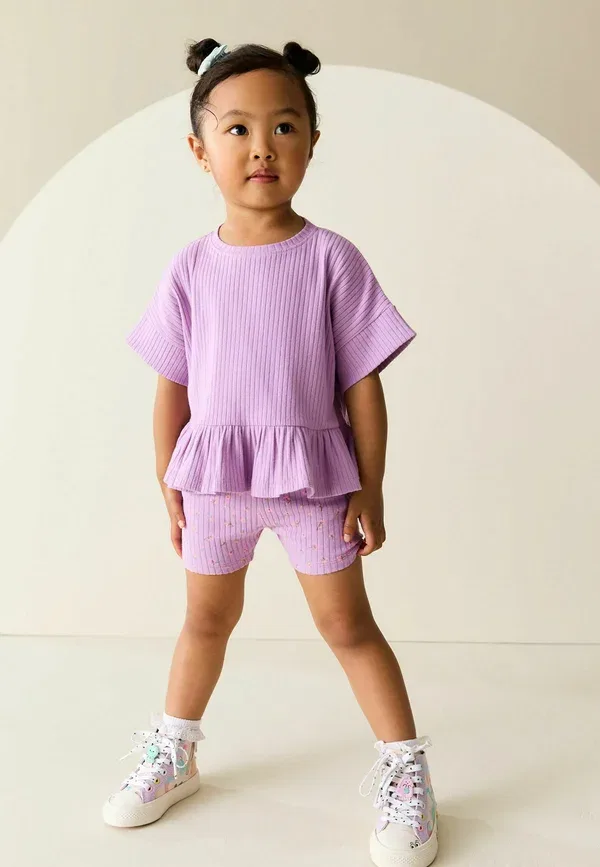 Комплект из футболки и шорт с цветочным принтом Short sleeve and set - shorts Next Lilac Purple, фиолетовый — фото 2