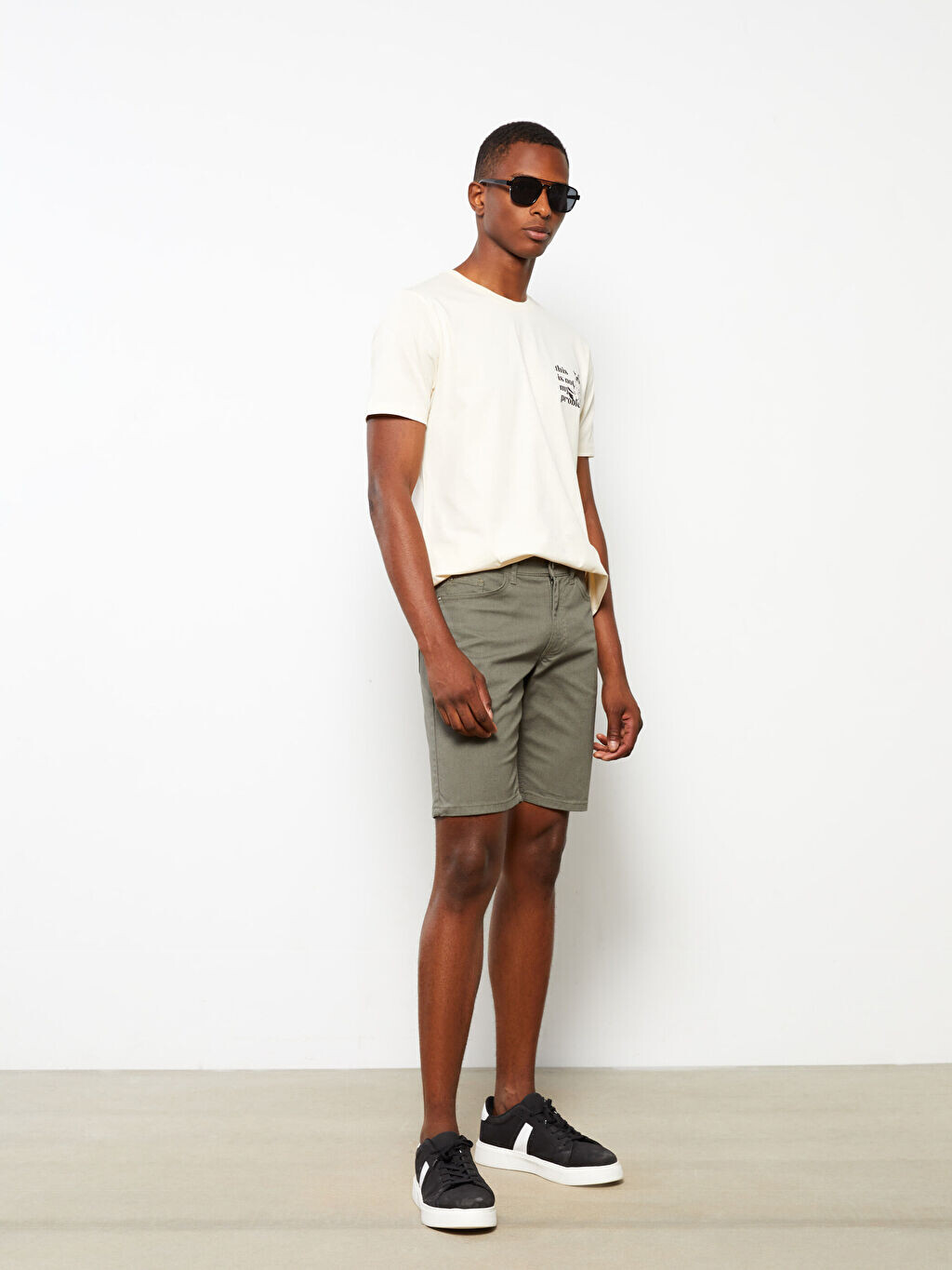 

Мужские шорты Slim Fit из габардина LCW Casual