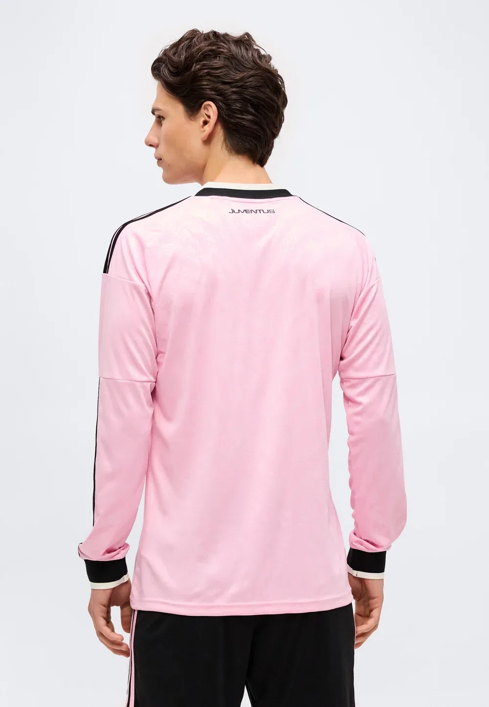 Выездная футболка с длинным рукавом Ювентус 26/27 - футбольная майка Adidas Originals, True Pink/Black — фото 3