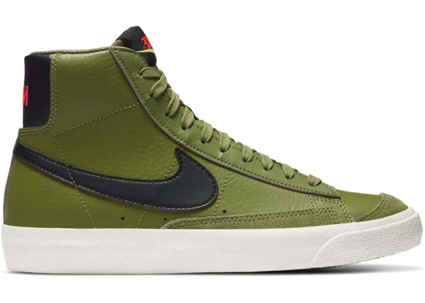 Детские кроссовки повседневные Nike Blazer Mid 77 Nike, Asparagus/Black/White