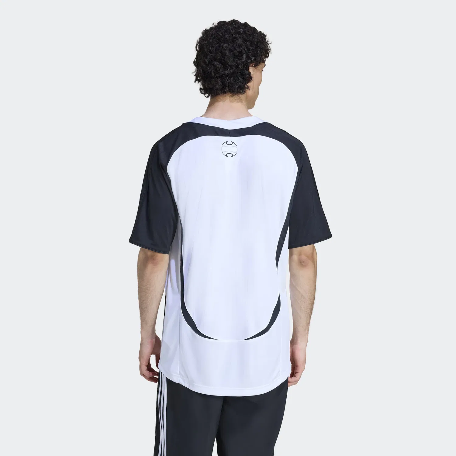 Мужская футболка с принтом в футбольном стиле Adidas Originals, White — фото 2
