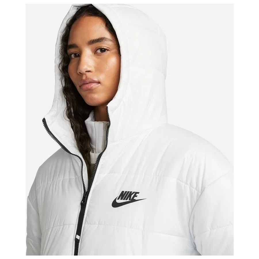 Женский длинный парка-пуховик с капюшоном Nike Sportswear Therma-FIT Repel, Белый — фото 4