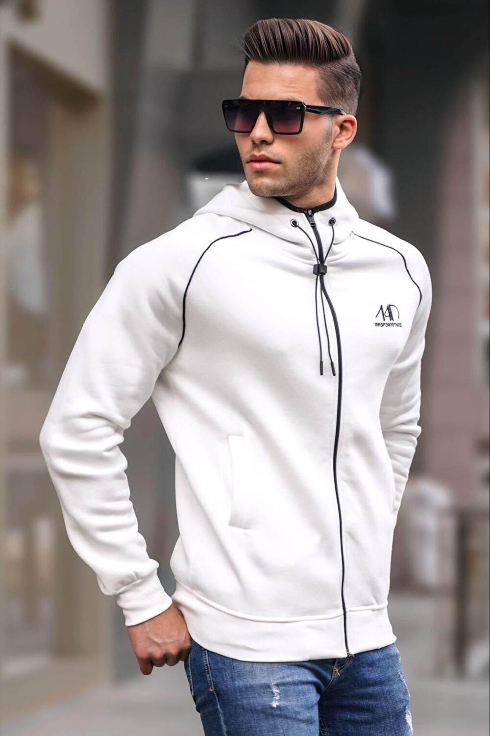 

Белая толстовка с капюшоном на молнии 4701 MADMEXT, Белый, Белая толстовка с капюшоном на молнии 4701 MADMEXT